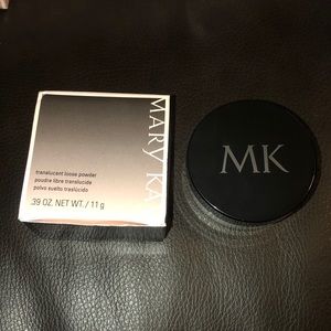 Mary Kay Translucent Loose Powder